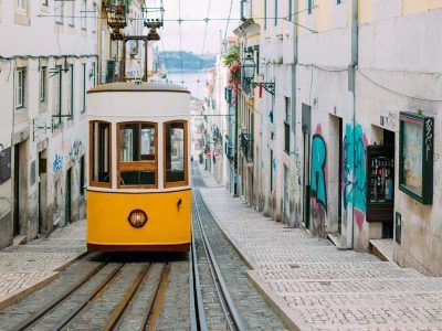 Las ventajas fiscales para extranjeros con las que España compite contra Portugal